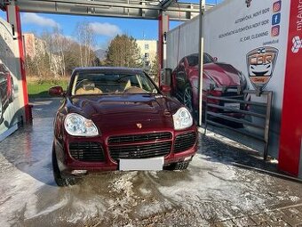 Porsche Cayenne Turbo 331 Kw (TOP STAV)