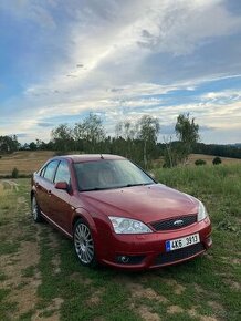 Ford Mondeo ST220 - 1