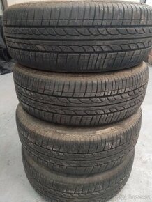 4x letní pneu Bridgestone - 205/60 R16.