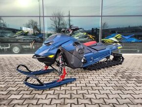 THSM - SKI-DOO Summit X with Expert Pkg 850 E-TEC 165 DSHOT