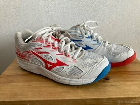 Salovky mizuno stealth star Jr vel 36