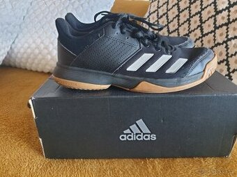 Sálové boty zn. ADIDAS Ligra 6 YOUTH č. 35,5