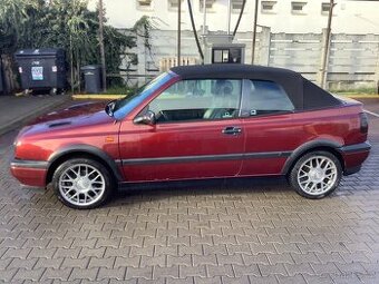 VW Golf 3 cabrio /2.0, 85 kW, AT, rok 1995/ nová STK+servis