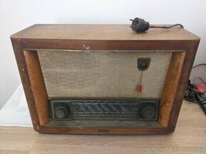 Tesla Popular radio