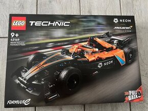 LEGO® Technic 42169 NEOM McLaren Formula E Race Car - nové