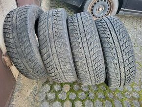 215/65 R16 Nokian - 1