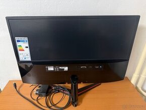 Monitor LG 27