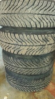 Zimní pneumatiky s disky 185/60 R14