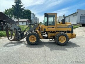 Kolový nakladač VOLVO F50