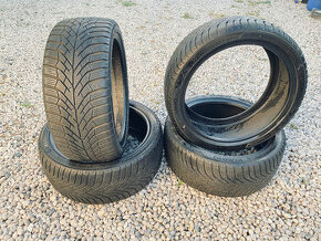 ZIMNÍ PNEUMATIKY KUMHO 225/40 R18 92W (6,5 mm) - 1