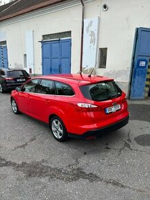 Ford Focus 77KW Nafta 2013 rok