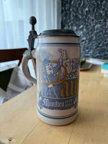 Historický půllitr Paulaner - 1