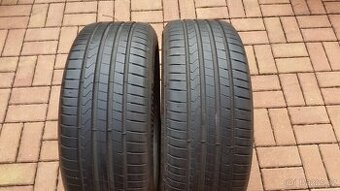 Letní pneumatiky HANKOOK 235/55 R17 103W XL r.2023 90%vzorku