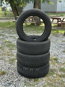 Nokian WR SUV3 Zimní 235/55/R18 - 1