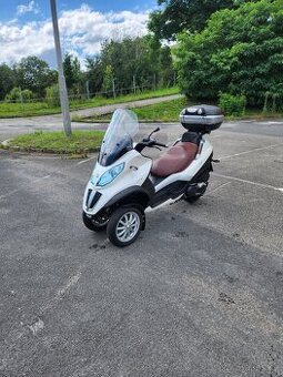 PIAGGIO mp3 500