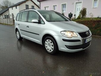 VW Touran, 1.9TDI , 77Kw, r.v. 2007 , Bez koroze