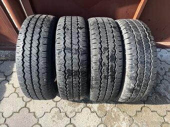 195/70R15C Letní pneu Hankook 90% vzorku