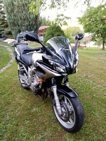 YAMAHA FZ6 2004 - 1