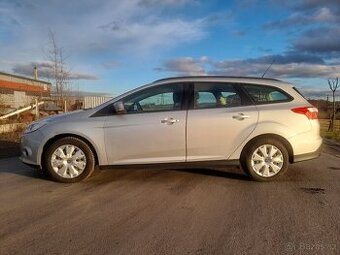 FORD FOCUS III 1.6i 77KW ●BEZ TURBA ●PLNÝ SERVIS FORD