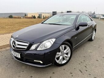 MERCEDES-BENZ E350 CDI COUPE //2010 7G NAVIGACE KŮŽE XENONY