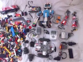 Velké množství LEGO A ROBOTI - MINDSTORMS / EV3 - LEGO BOOST