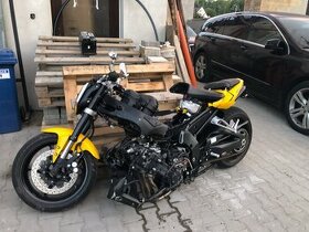 Yamaha FZ1 r.v 2007 - 1