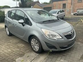 Opel Meriva top 