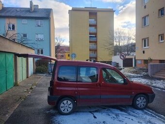 Prodám Pěkný Peugeot Partner