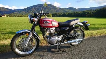 KAWASAKI W800  JAKO NOVÁ