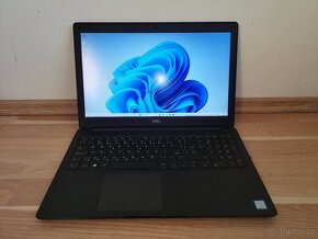 Čtyřjádrový notebook Dell Latitude 3500