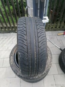 195/45R15 78 V