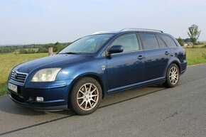 Prodám TOYOTU AVENSIS 2005 COMBI - 1