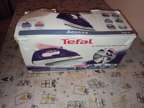 TEFAL ACCESS NAPAŘOVACÍ ŽEHLIČKA 2000W