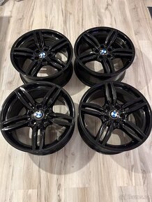 ALU kola BMW M paket Top stav