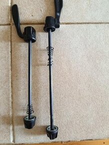 Rychloupínáky Shimano Deore 135 a 176 mm(přední a zadní)