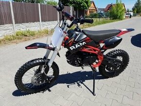 Obrázek k inzerátu: Pitbike Sky 125ccm 17/14 černá1