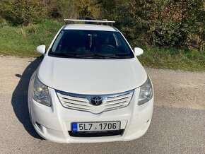 Toyota Avensis T27 - 1