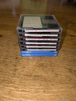 8 ks Minidisc Minidisk Sony 80 minut/ 2 nové (sada 9),čti po