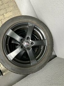 Alu kola Dezent BMW x1 R17 zimni pneu runflat nove