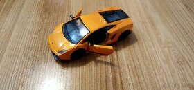 Lamborgini model Maisto 1:33