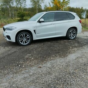 BMW X5 3.0  190KW XDRIVE MPACKET haedup