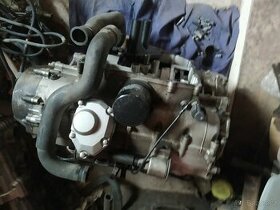 Motor a jeho části Bandit 650 Suzuki