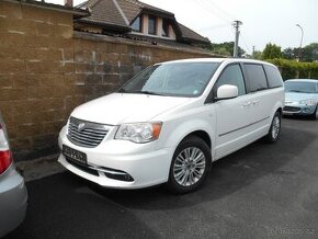 Chrysler Town Country - Lancia 3,6 2015 - náhradní díly