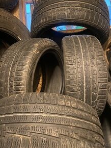 Zimní pneu 215/45/R16 Nokian