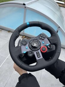 Prodám Volant Logitech G29