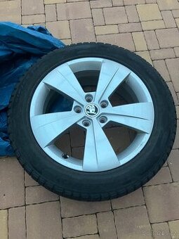 4x alu kola + sjeté zimní pneu 215/55 R17 Pirelli Sottozero