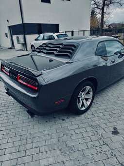 Dodge Challenger 2019, nehavarovaný, nájezd 101000 Km