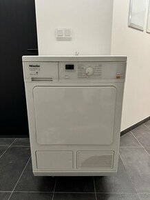 Sušička MIELE T8164 WP