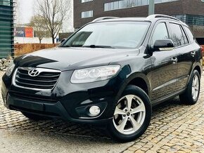 Hyundai Santa Fe 2.2CRDi 4x4 145KW VÝHŘEV TAŽNÉ SERVISKA