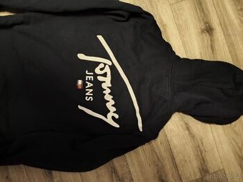 Tommy Jeans Mikina Signature velikost L